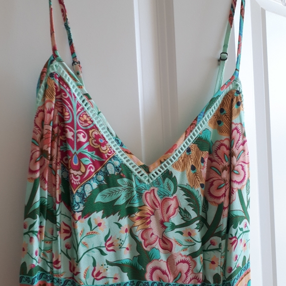 XXS Spell Lotus Strappy - Picture 2 of 9